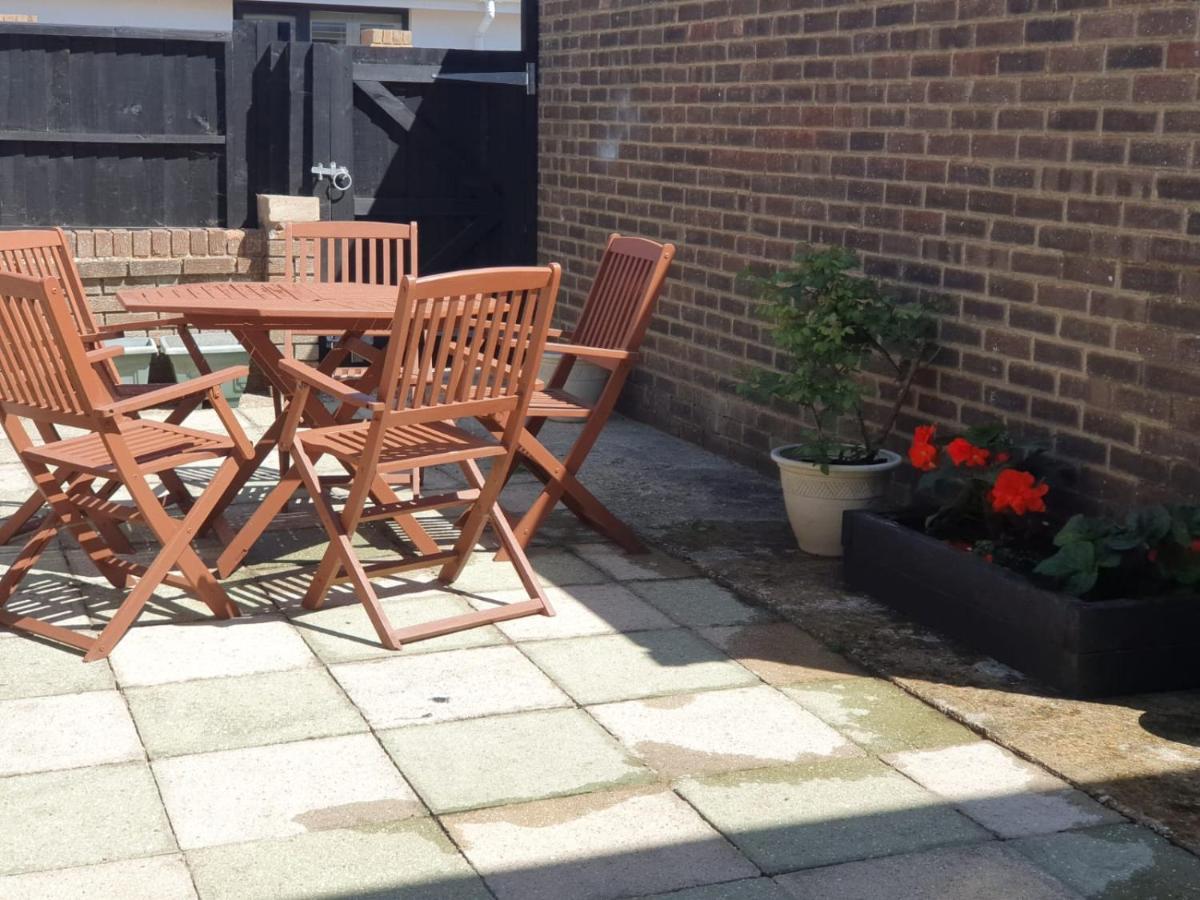 Four Seasons By The Sea Peacehaven Exterior foto