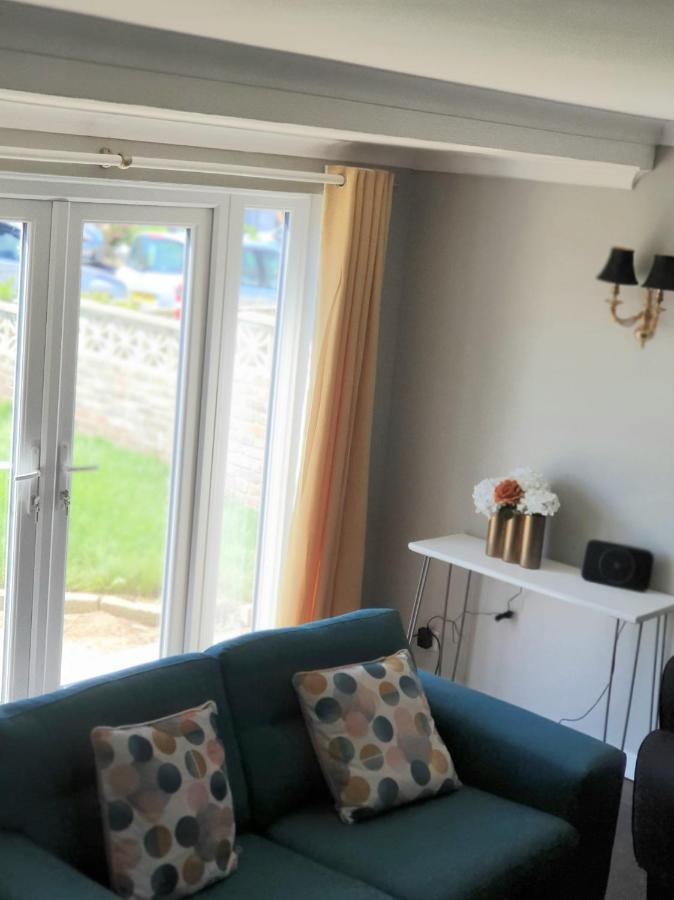 Four Seasons By The Sea Peacehaven Exterior foto